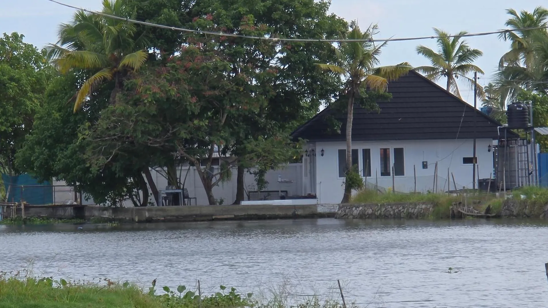 Pradeep'S Backwater Villa Kochi 0*,